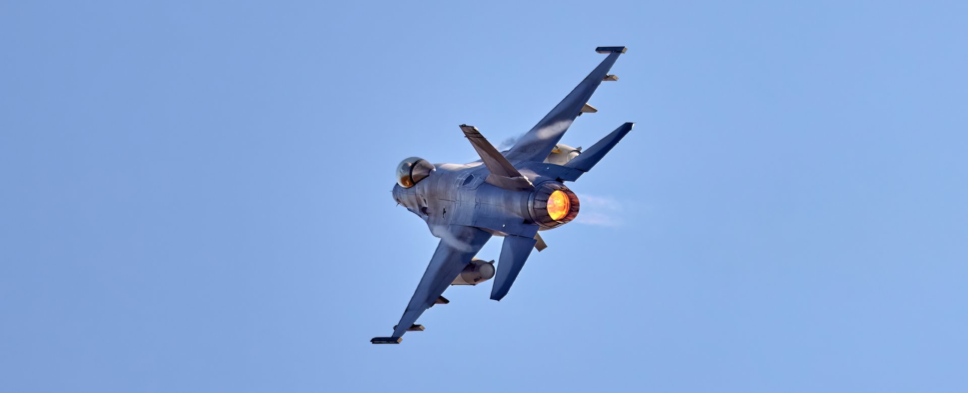 Jet plane